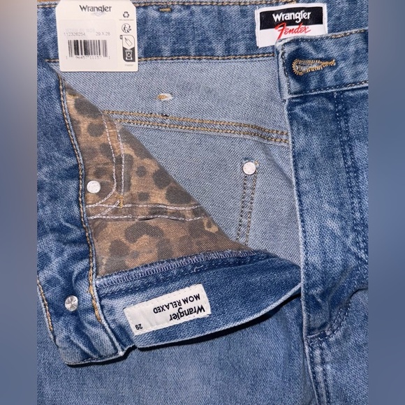 Wrangler X Fender Destroyed Loose Mom Jeans Pants 90s Western Festival Ripped 29 - Picture 9 of 14